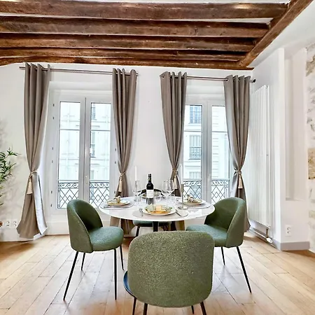 Spacious Family Flat - Le Marais